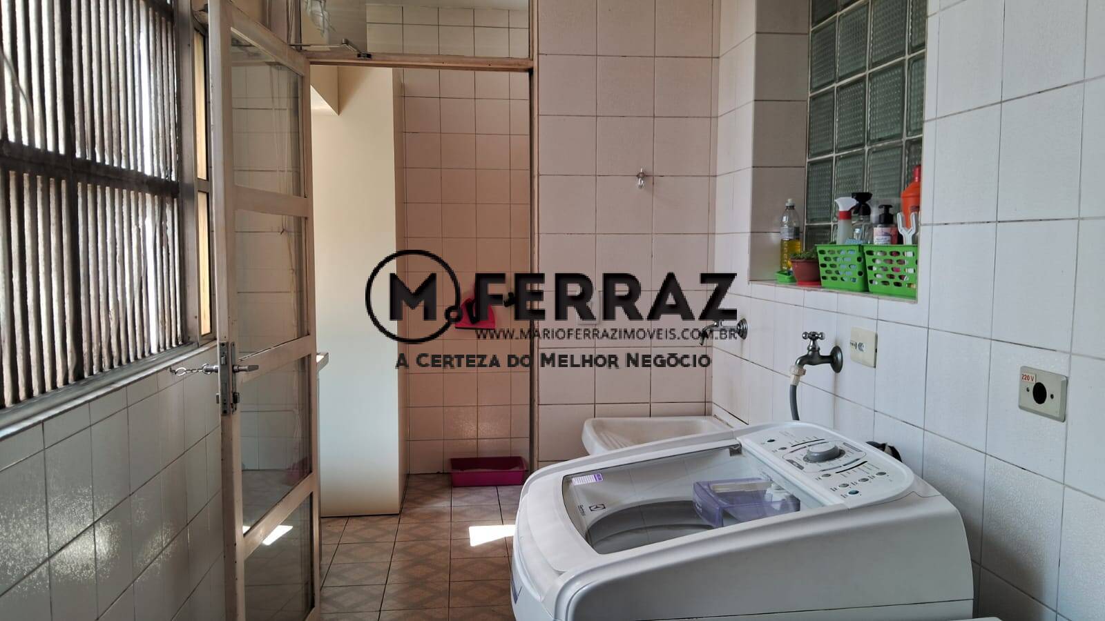 Apartamento à venda com 3 quartos, 167m² - Foto 35