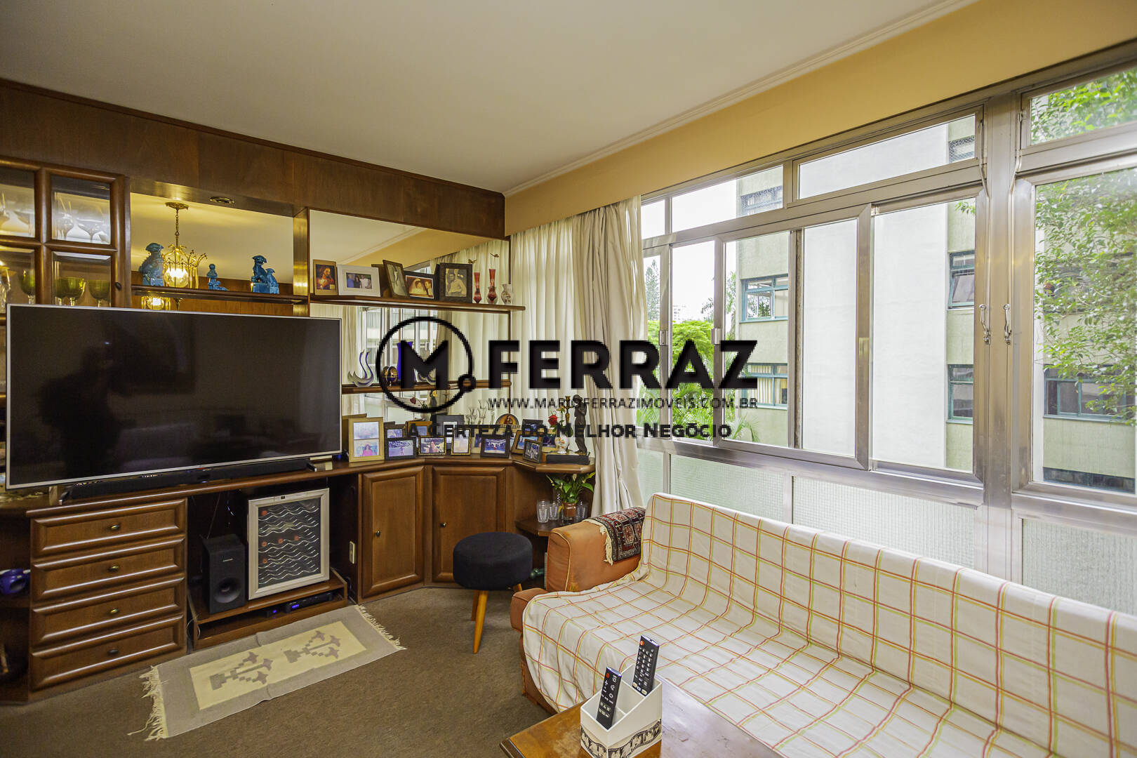 Apartamento à venda com 3 quartos, 173m² - Foto 4