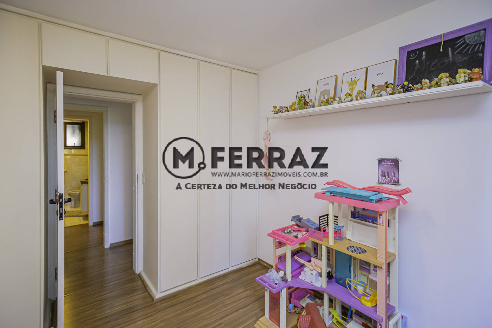 Apartamento à venda com 3 quartos, 144m² - Foto 11