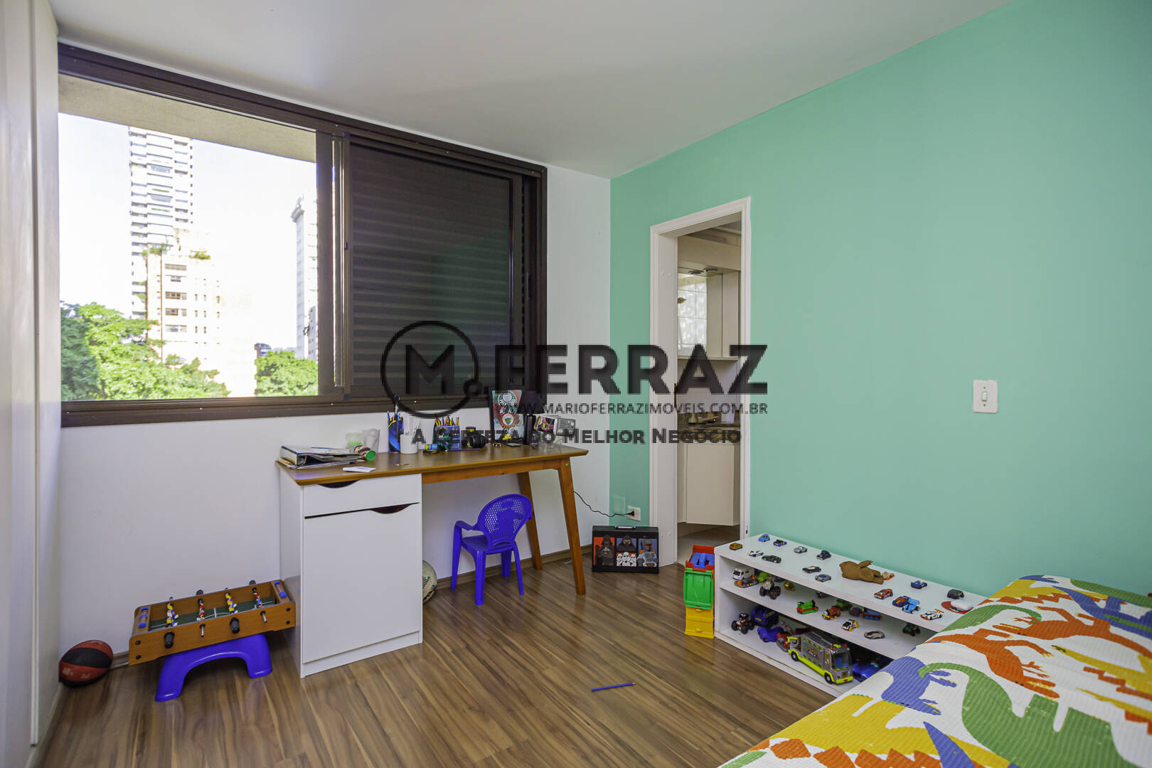 Apartamento à venda com 3 quartos, 144m² - Foto 13