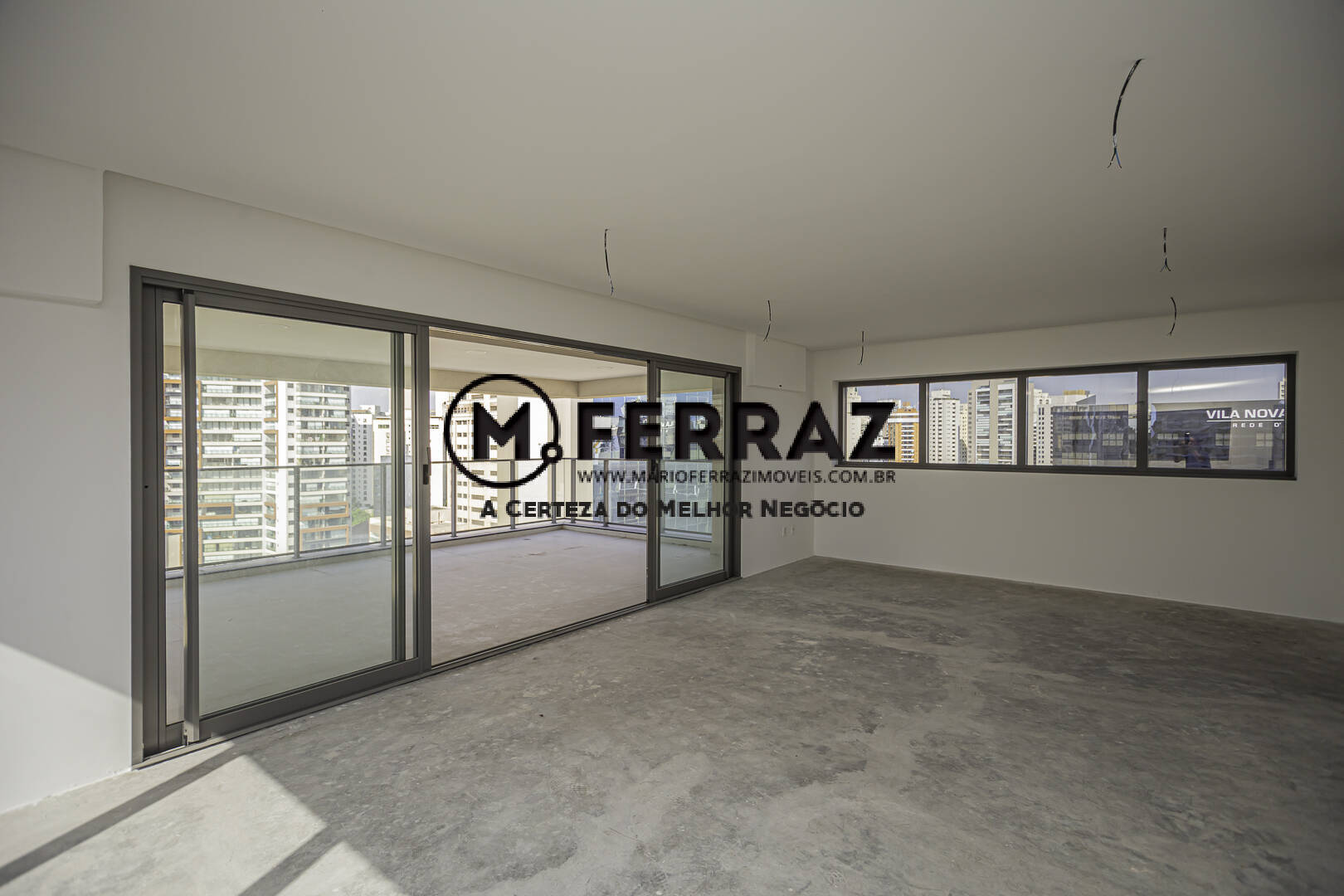 Apartamento à venda com 4 quartos, 245m² - Foto 2