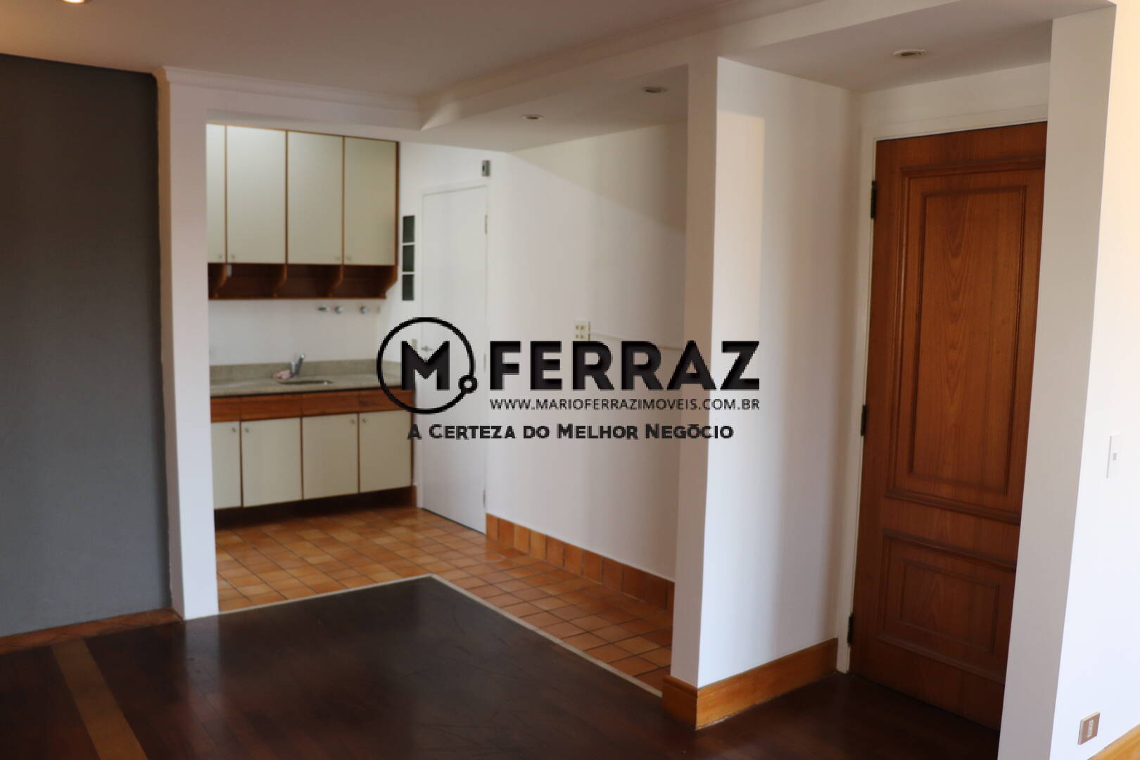 Apartamento para alugar com 2 quartos, 99m² - Foto 6