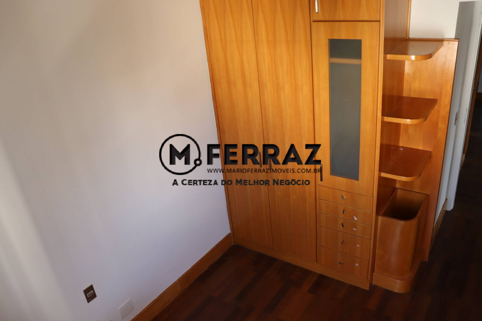 Apartamento para alugar com 2 quartos, 99m² - Foto 15