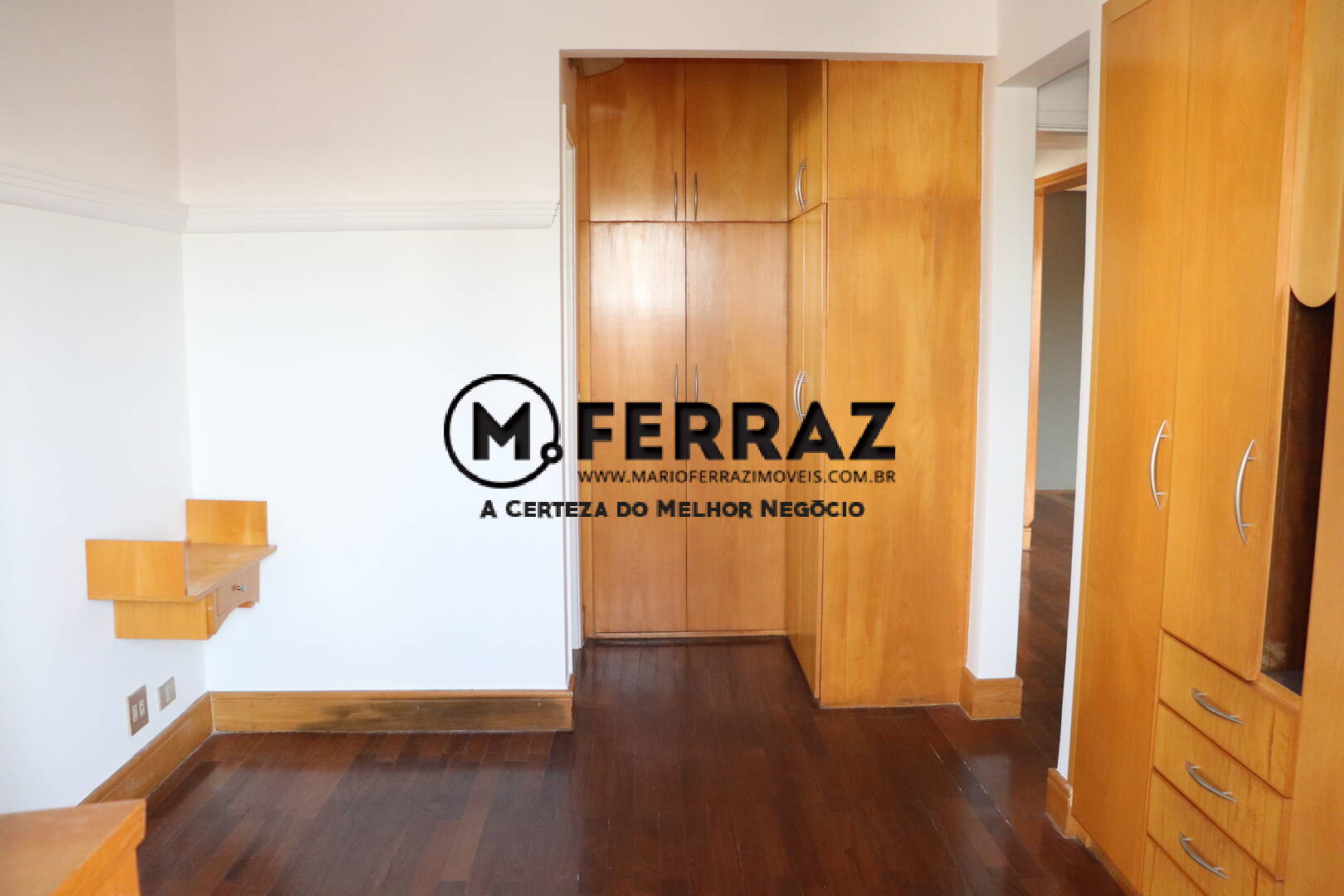 Apartamento para alugar com 2 quartos, 99m² - Foto 12