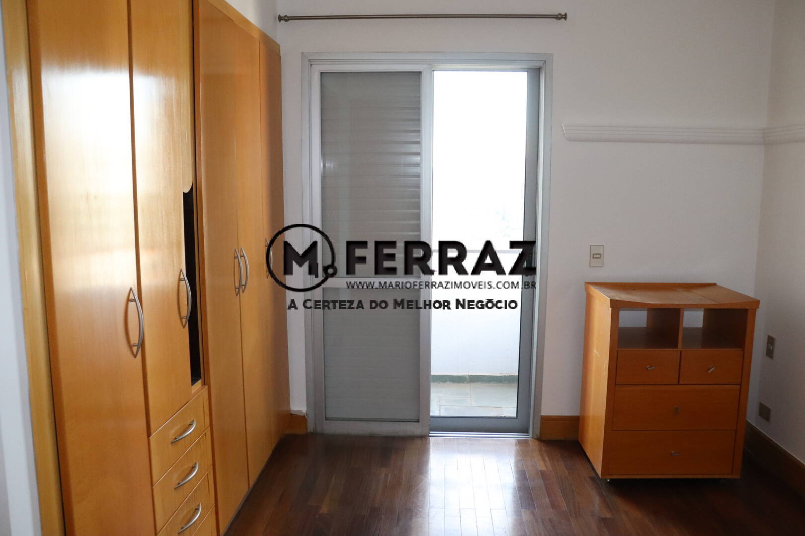 Apartamento para alugar com 2 quartos, 99m² - Foto 13