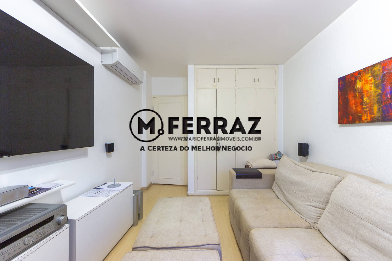 Apartamento à venda com 3 quartos, 130m² - Foto 9