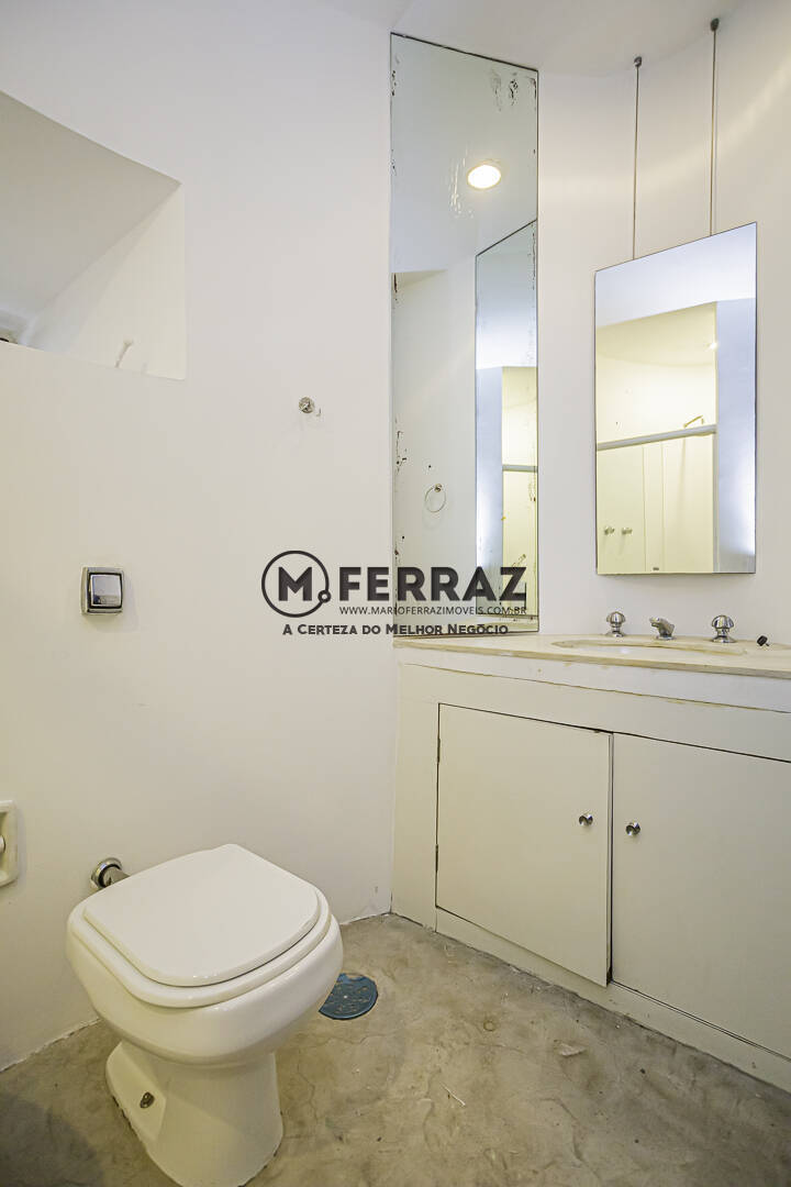 Apartamento para alugar com 3 quartos, 194m² - Foto 11