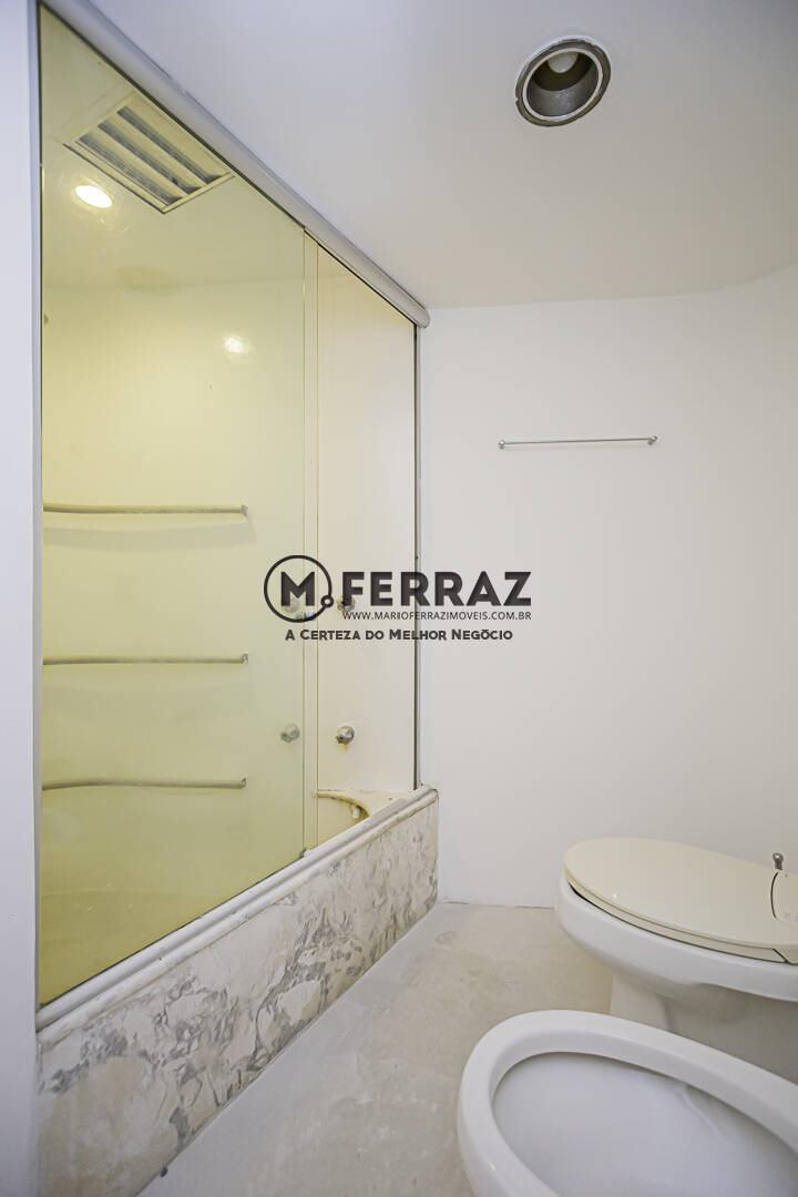 Apartamento para alugar com 3 quartos, 194m² - Foto 23