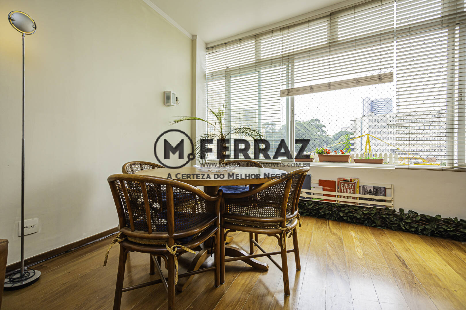 Apartamento à venda e aluguel com 3 quartos, 158m² - Foto 4