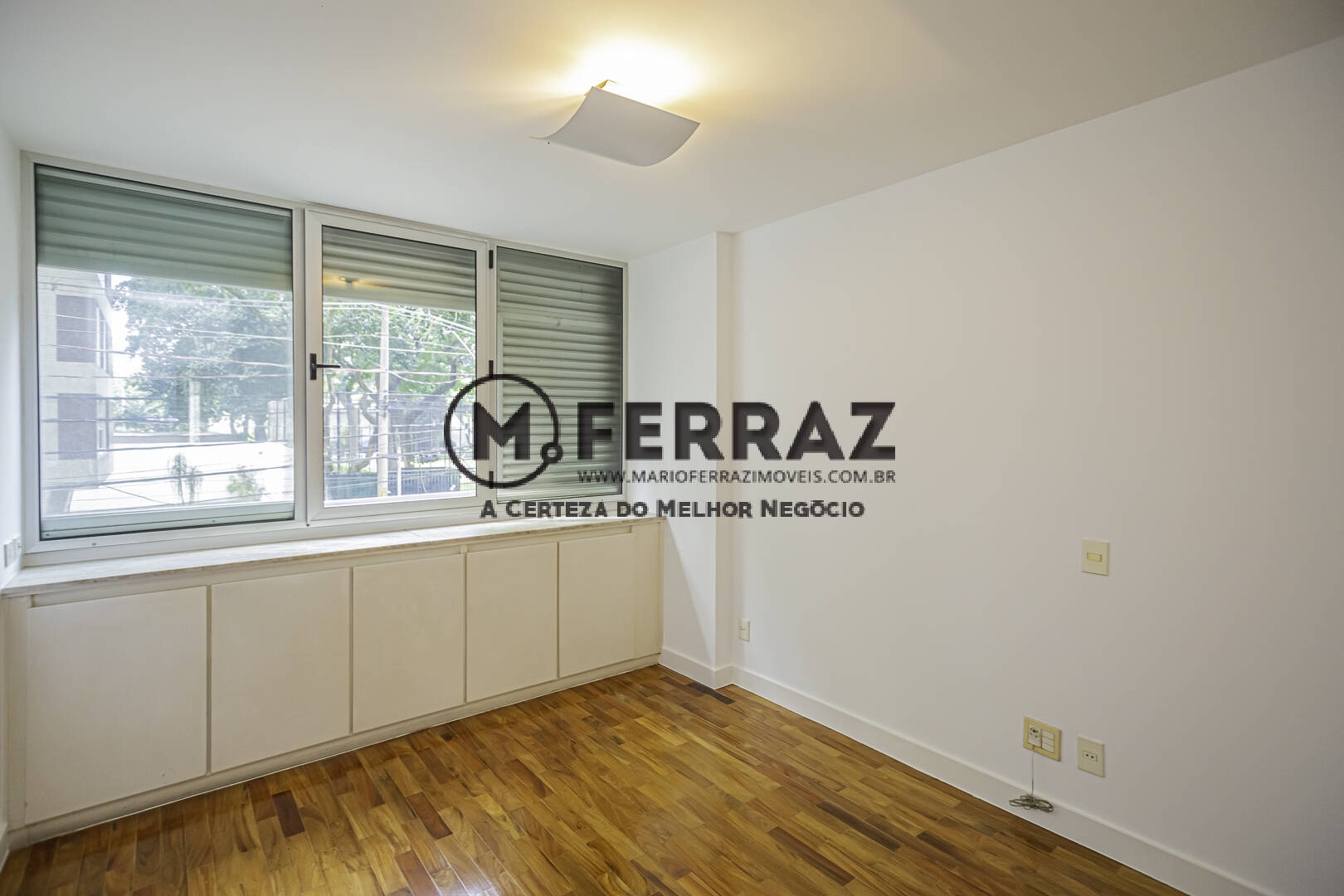 Apartamento à venda com 2 quartos, 100m² - Foto 10