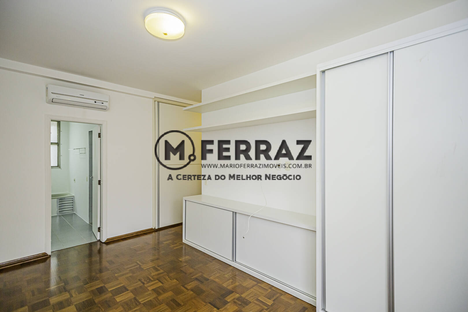 Apartamento para alugar com 3 quartos, 236m² - Foto 32