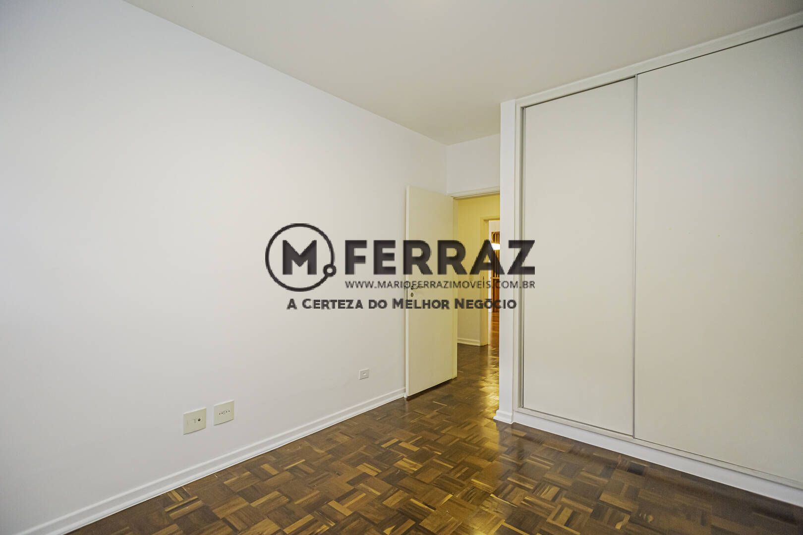 Apartamento à venda e aluguel com 3 quartos, 130m² - Foto 12