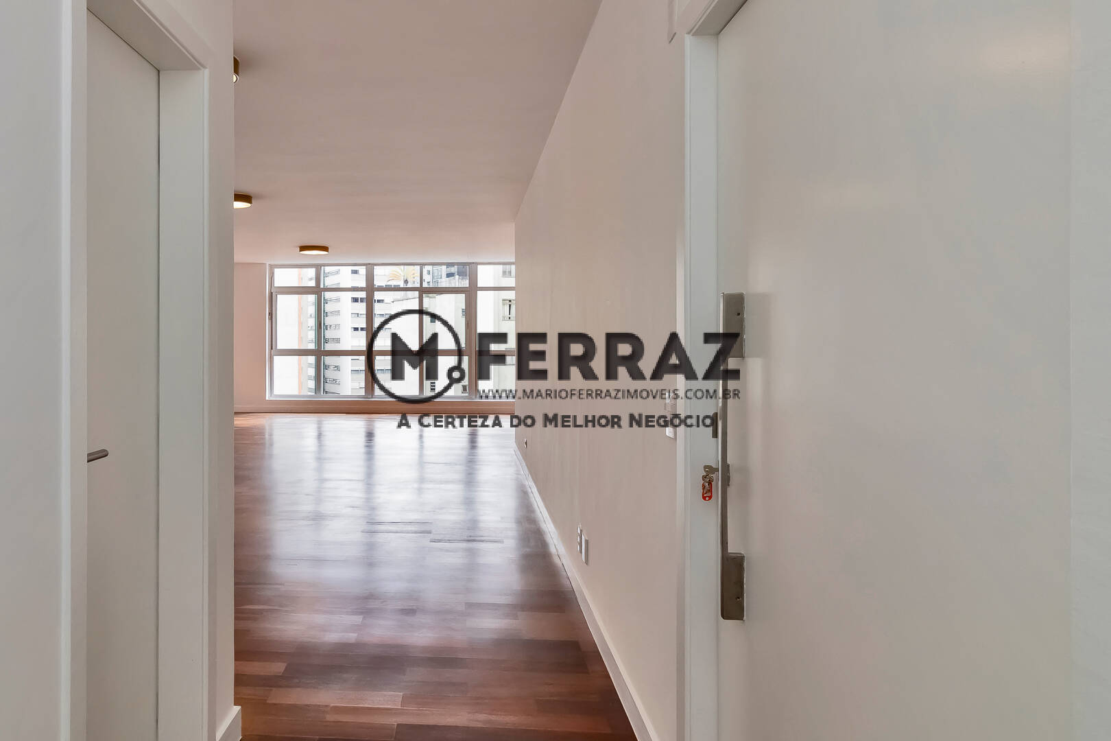 Apartamento à venda com 3 quartos, 267m² - Foto 6