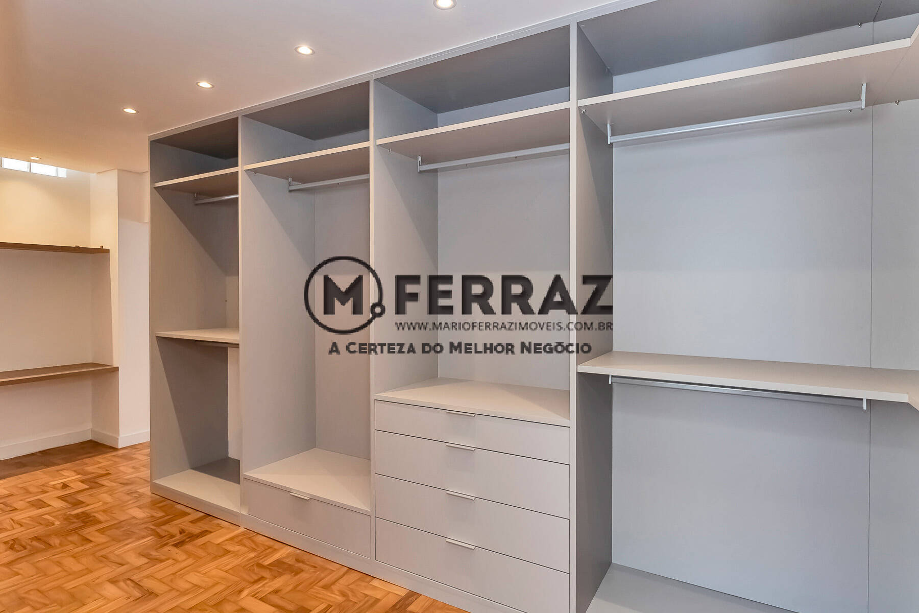 Apartamento à venda com 3 quartos, 267m² - Foto 30