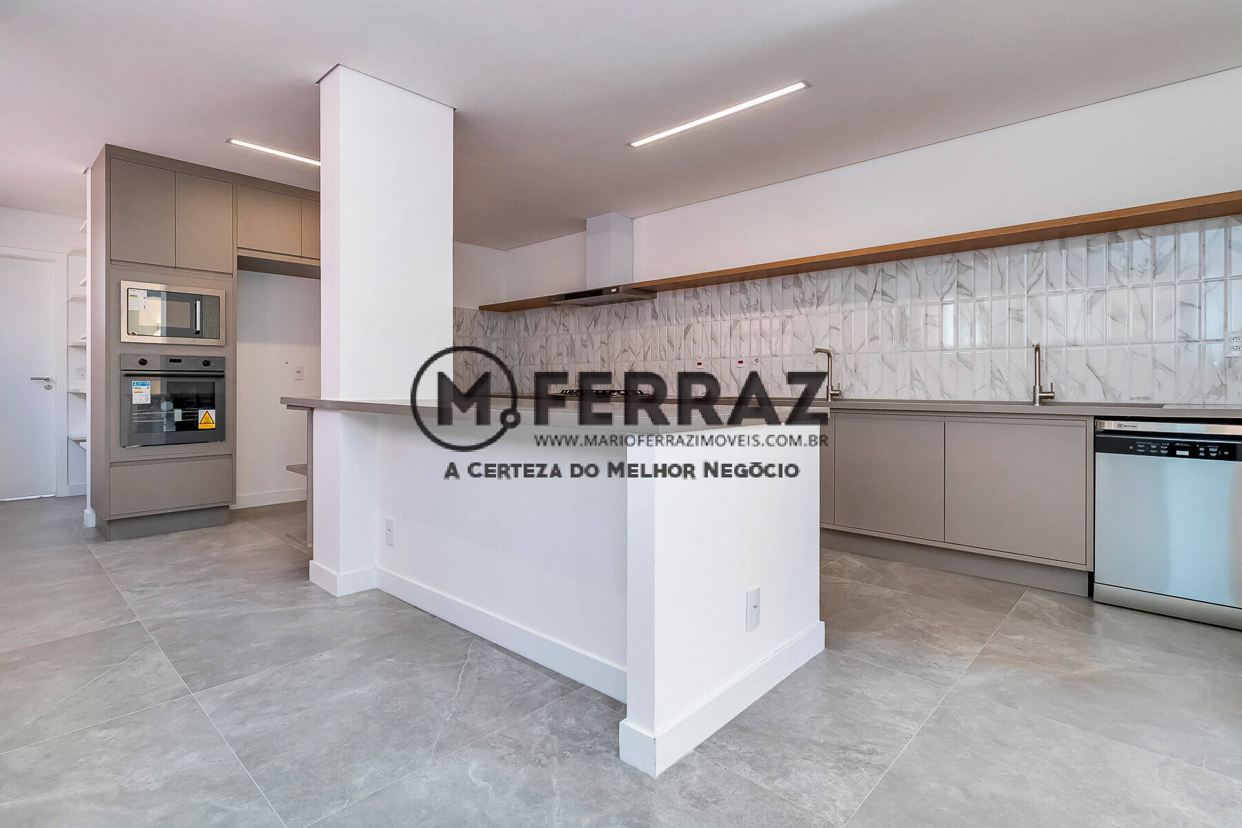 Apartamento à venda com 3 quartos, 267m² - Foto 41