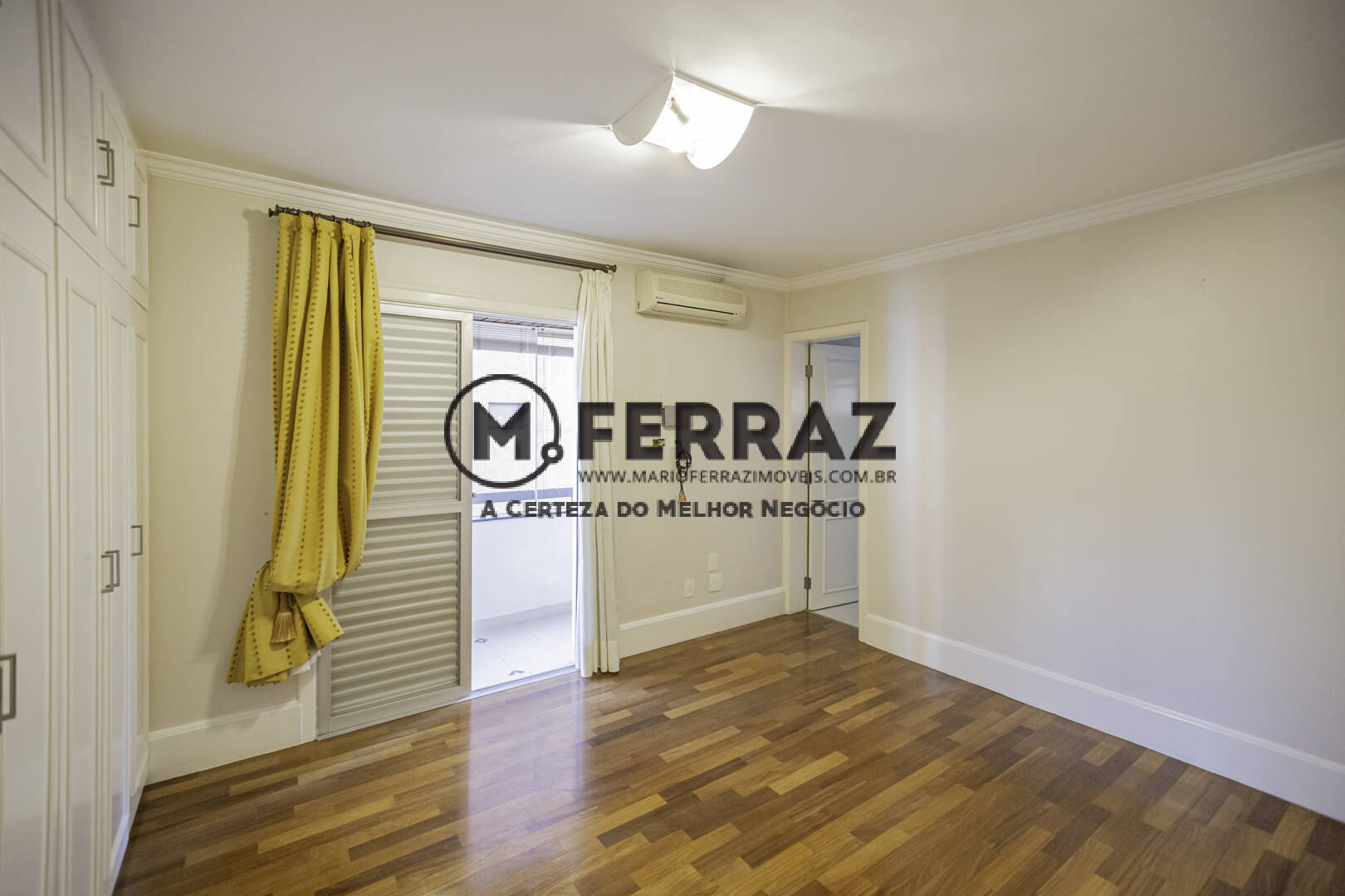 Apartamento à venda com 3 quartos, 198m² - Foto 17