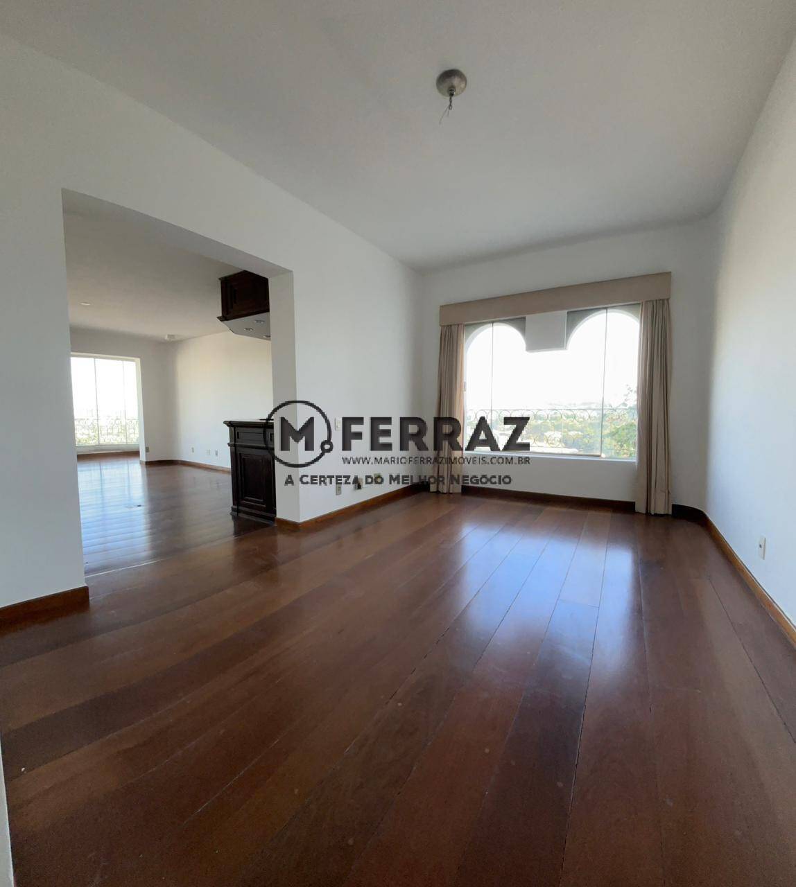 Apartamento à venda com 2 quartos, 218m² - Foto 2