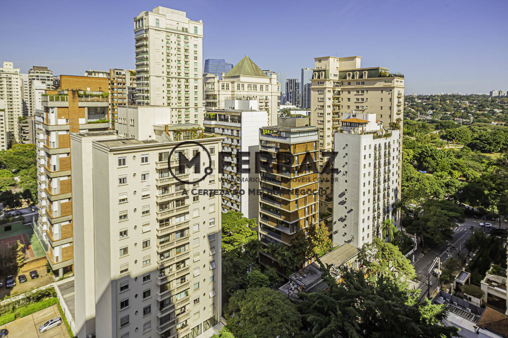 Apartamento à venda com 4 quartos, 410m² - Foto 18