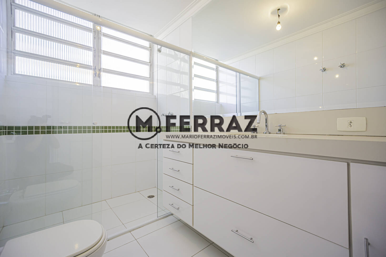 Apartamento à venda com 3 quartos, 240m² - Foto 25