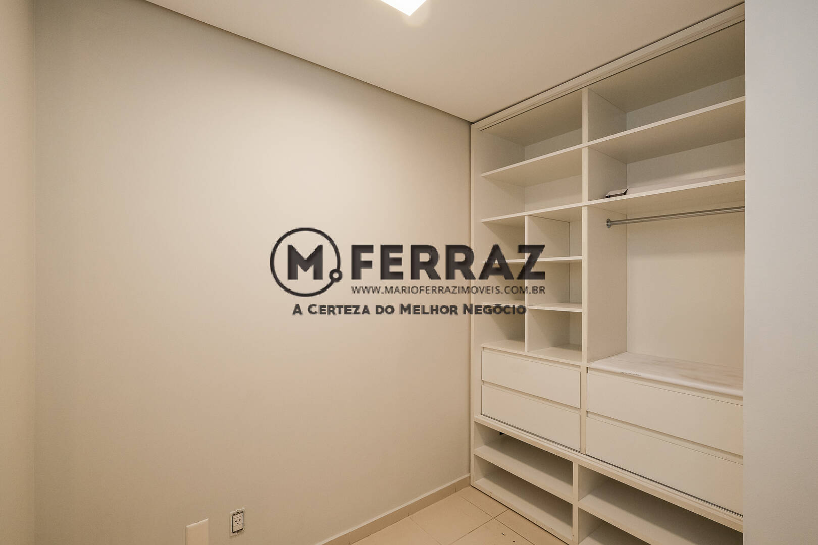 Apartamento à venda com 3 quartos, 294m² - Foto 47