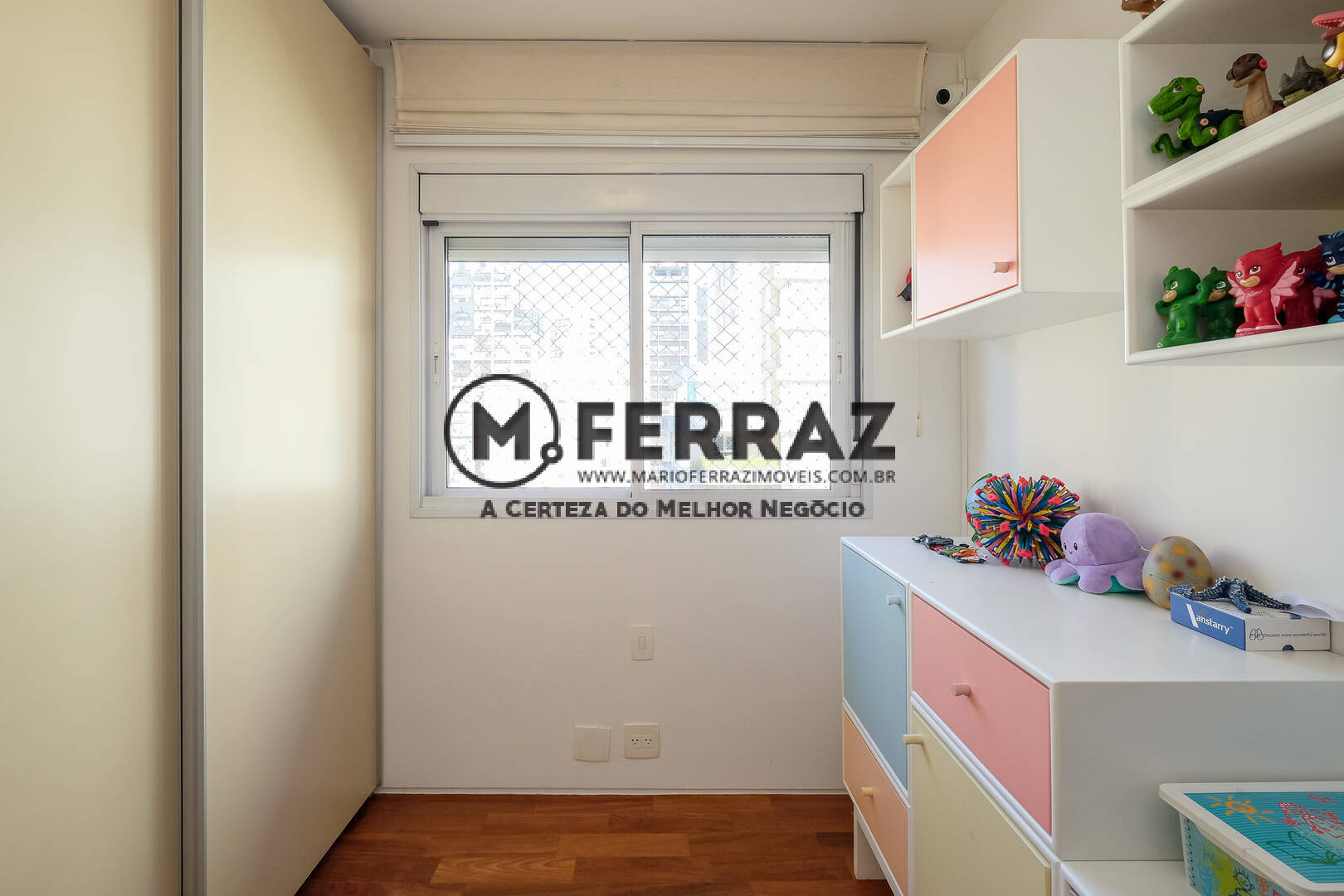 Apartamento à venda com 3 quartos, 185m² - Foto 17