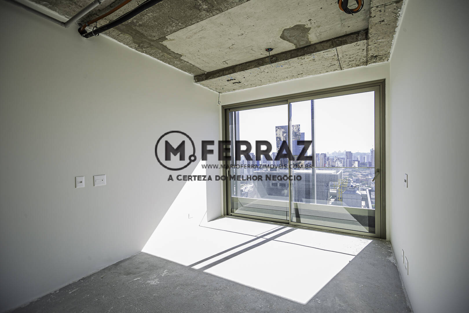 Apartamento à venda com 3 quartos, 232m² - Foto 26