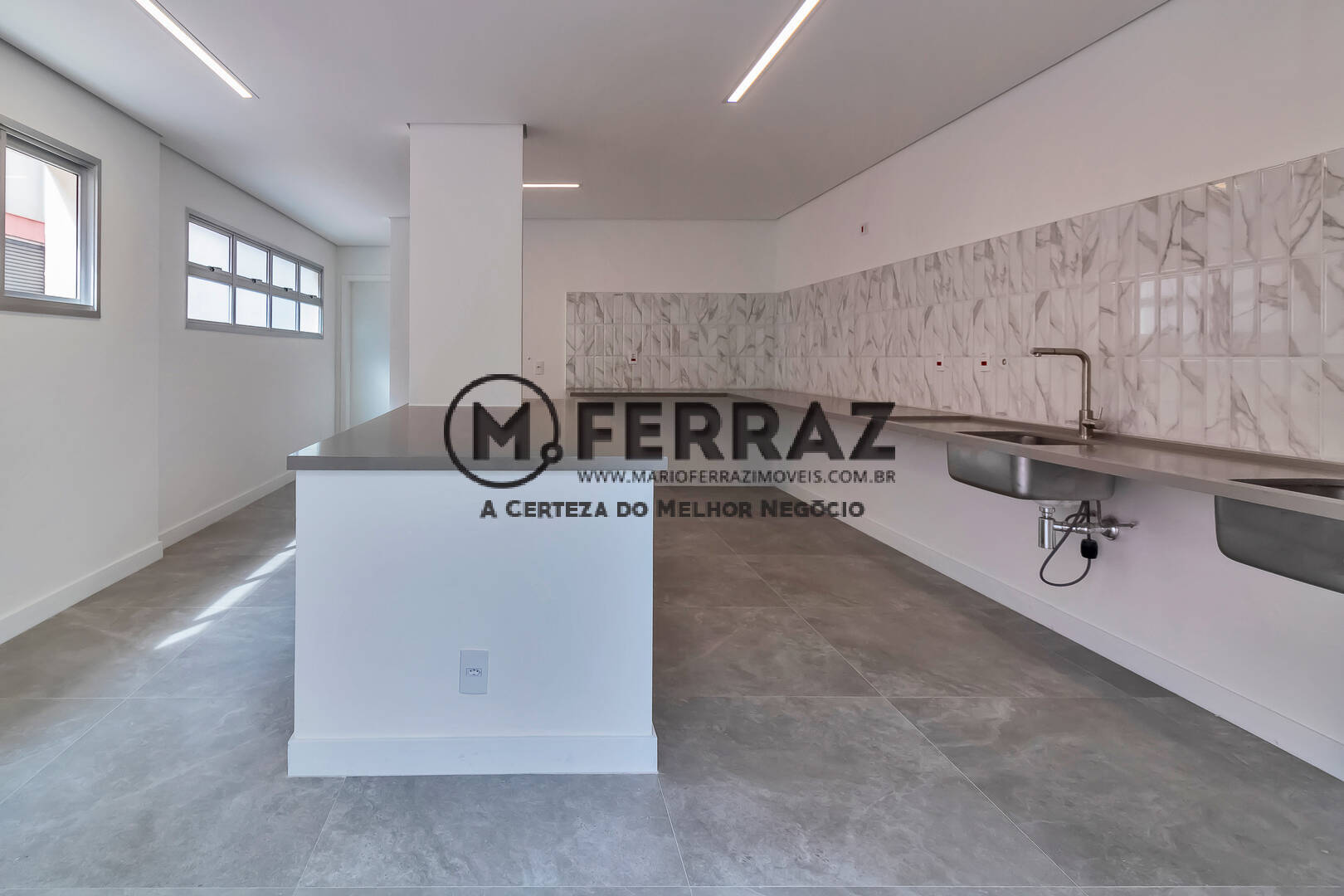 Apartamento à venda com 3 quartos, 267m² - Foto 27