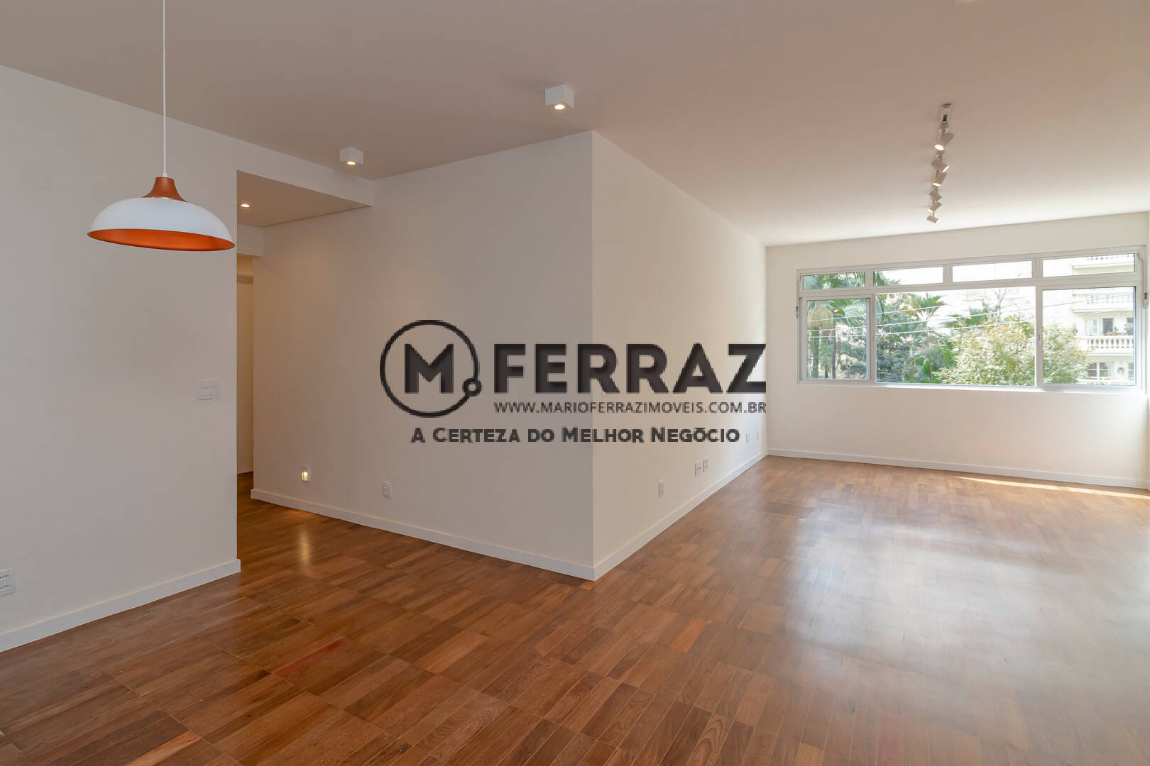 Apartamento à venda com 3 quartos, 129m² - Foto 1