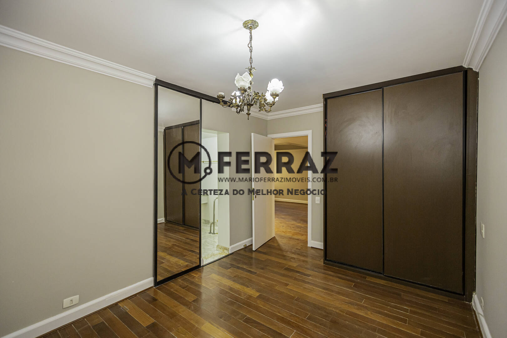 Apartamento para alugar com 3 quartos, 245m² - Foto 22