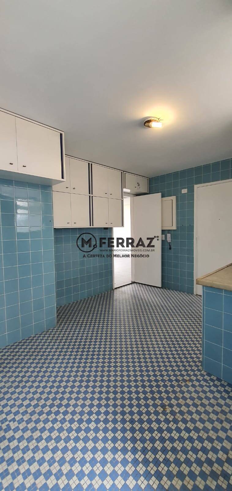 Apartamento à venda com 2 quartos, 100m² - Foto 12