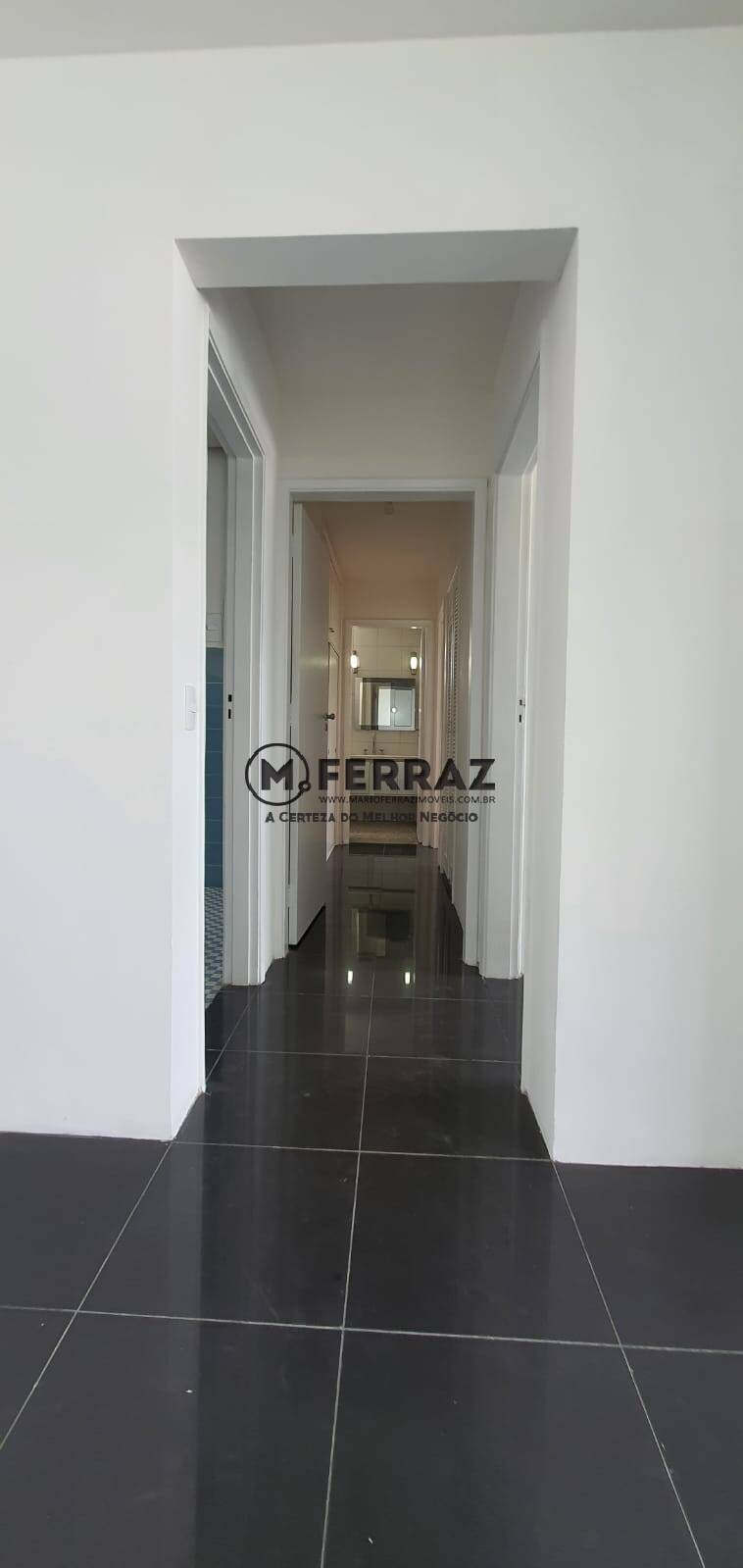 Apartamento à venda com 2 quartos, 100m² - Foto 9