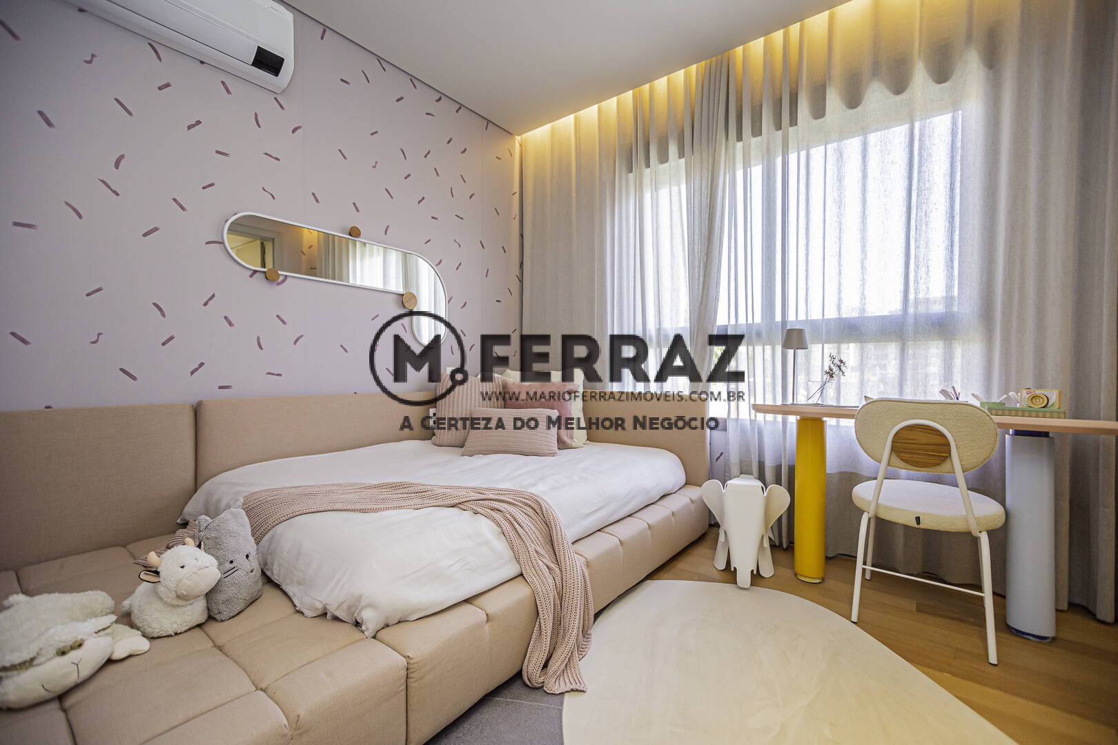 Apartamento à venda com 3 quartos, 210m² - Foto 12