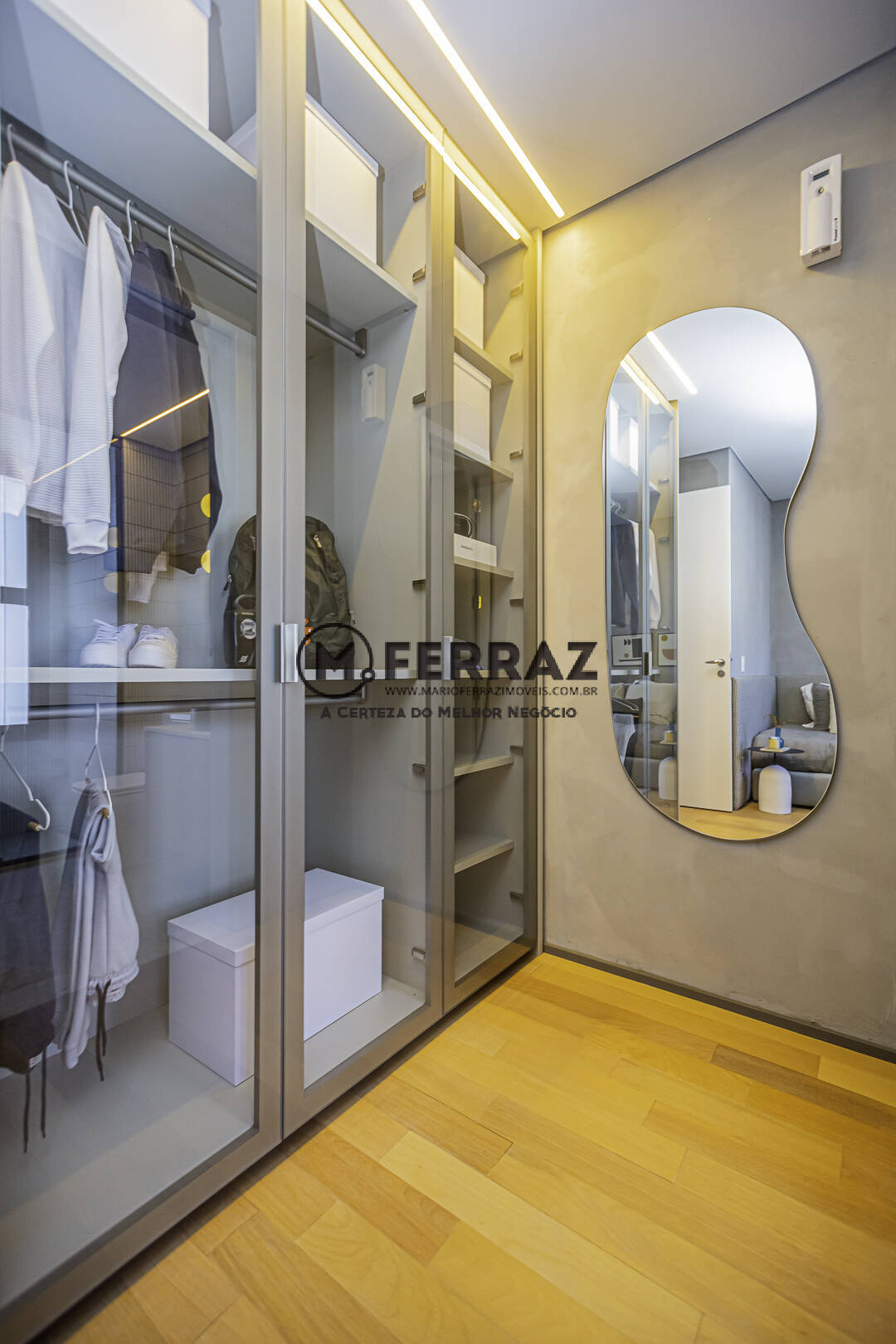 Apartamento à venda com 3 quartos, 210m² - Foto 17