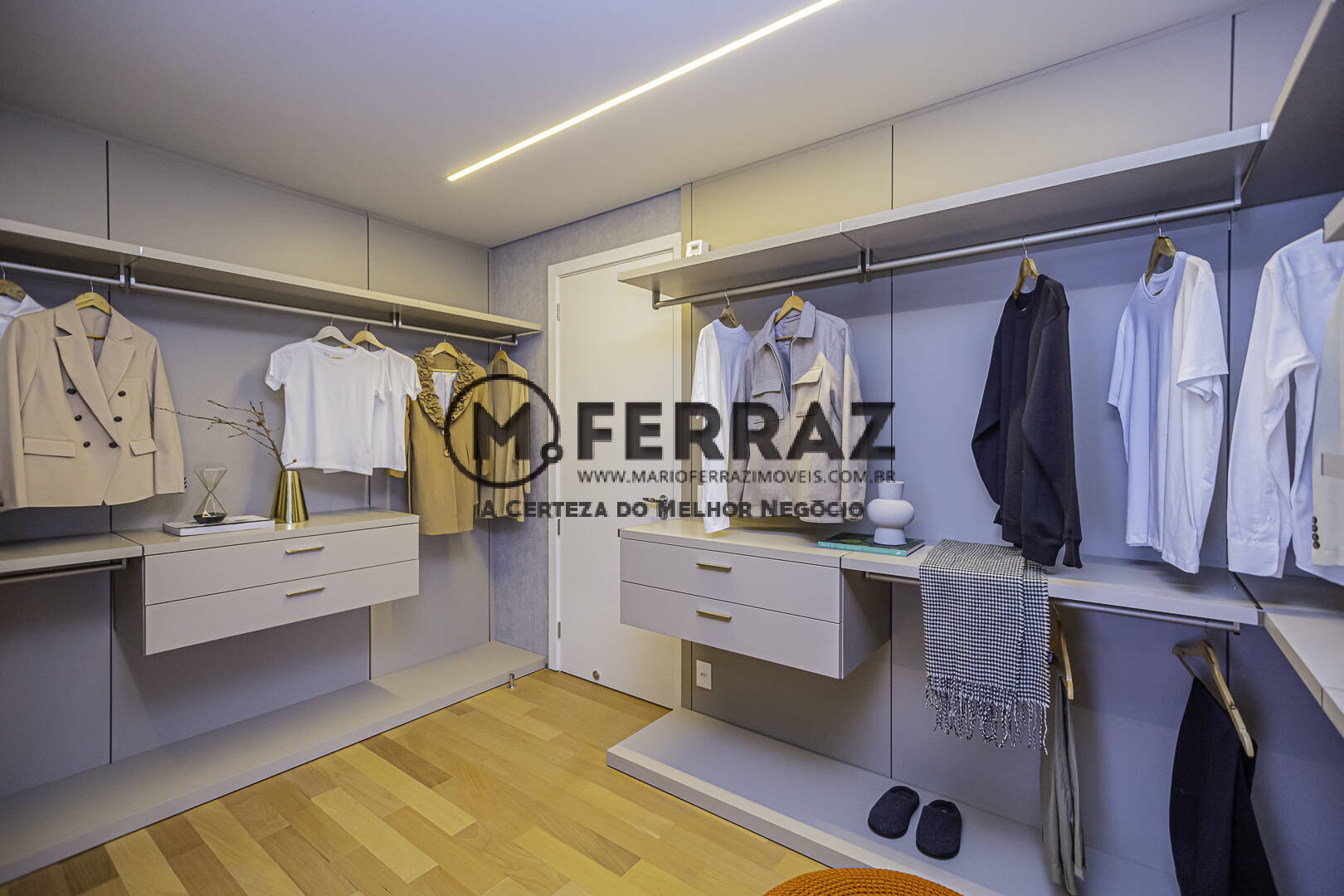 Apartamento à venda com 3 quartos, 210m² - Foto 21