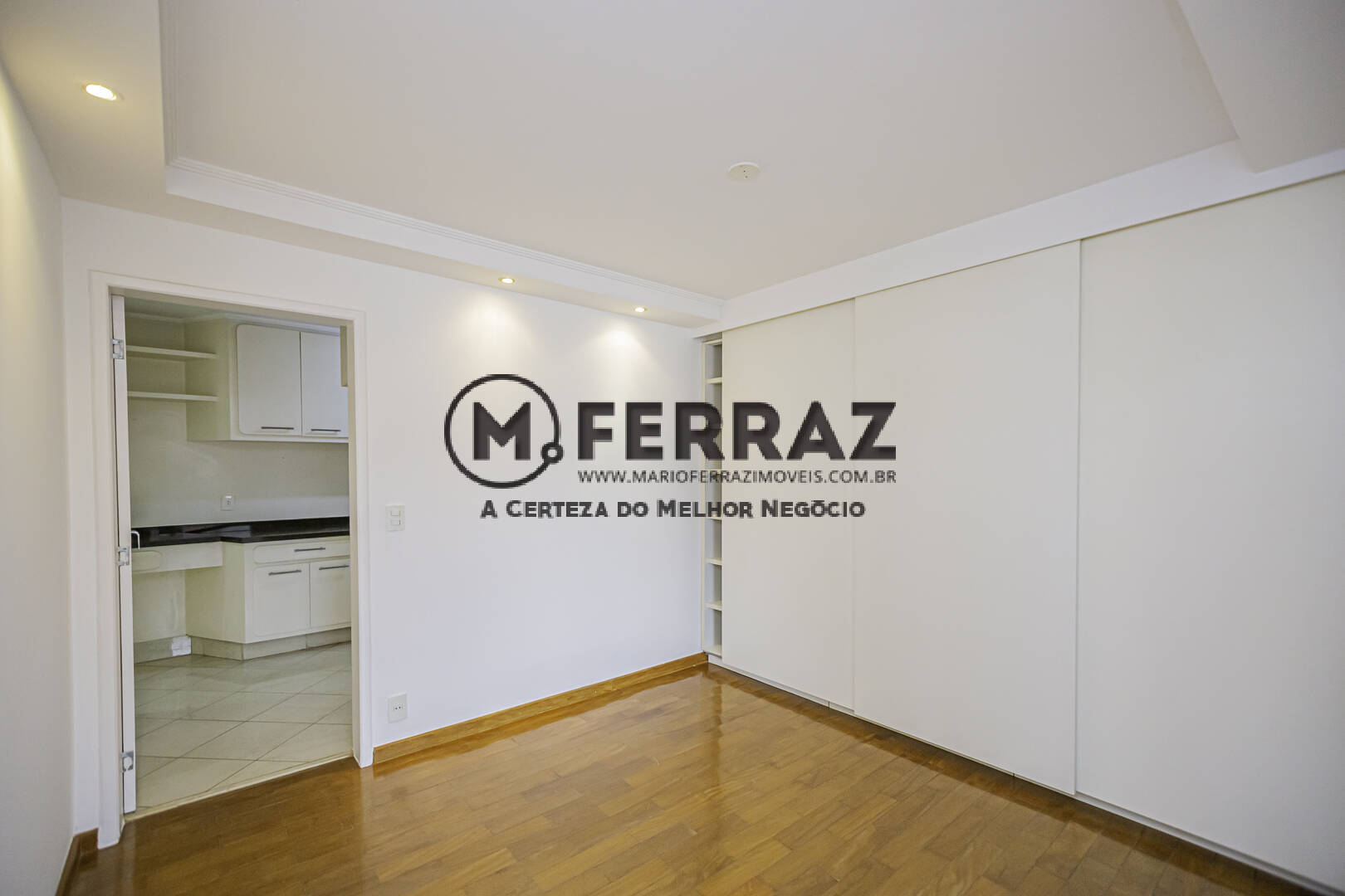 Apartamento à venda com 2 quartos, 220m² - Foto 12