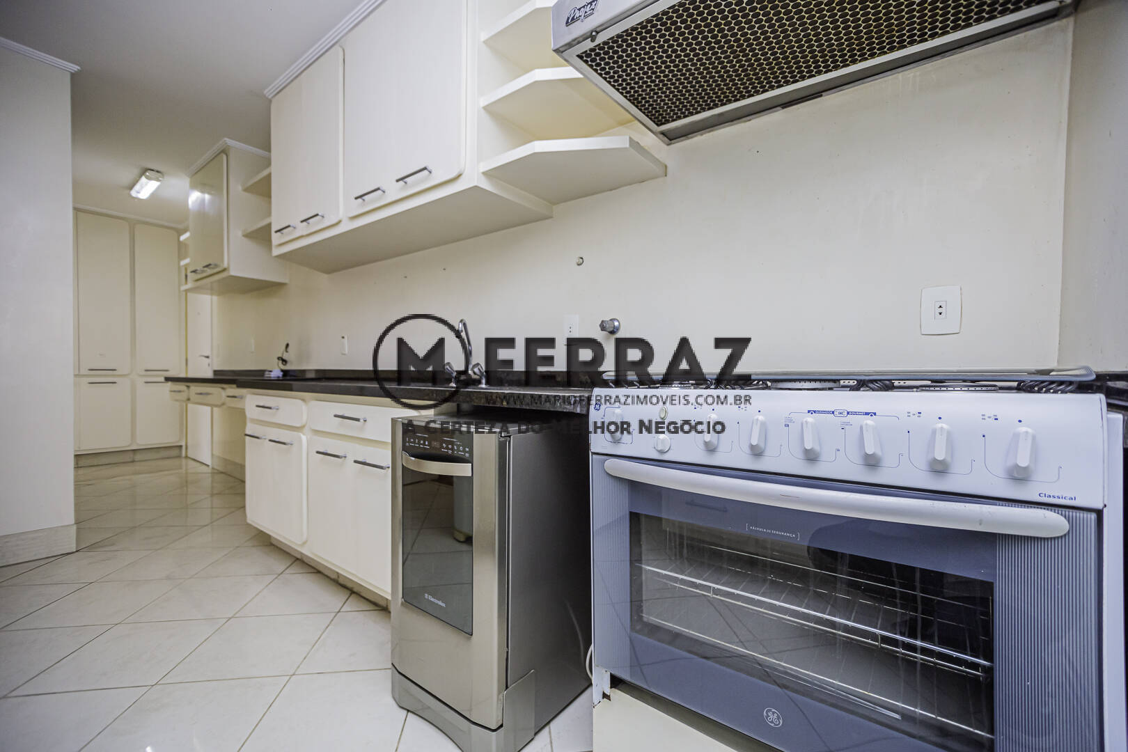 Apartamento à venda com 2 quartos, 220m² - Foto 22