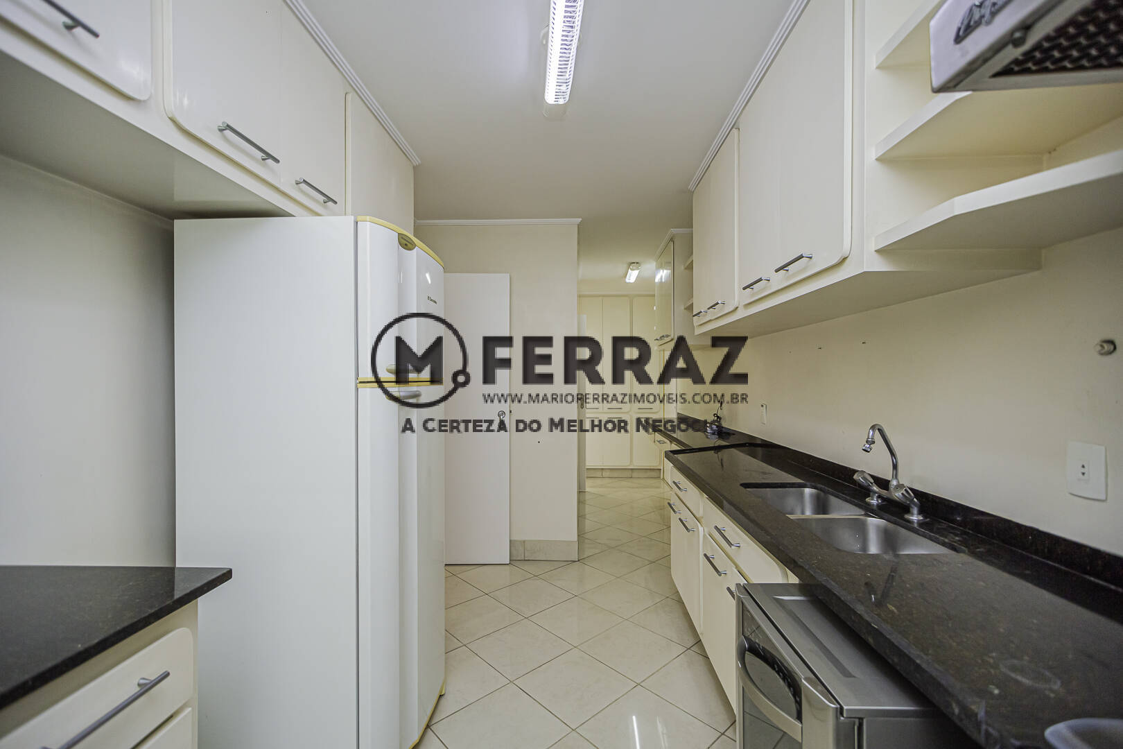 Apartamento à venda com 2 quartos, 220m² - Foto 23