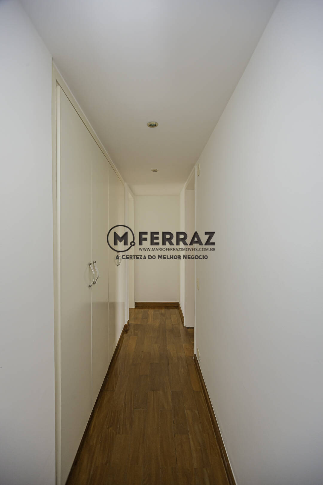 Apartamento à venda com 2 quartos, 220m² - Foto 24