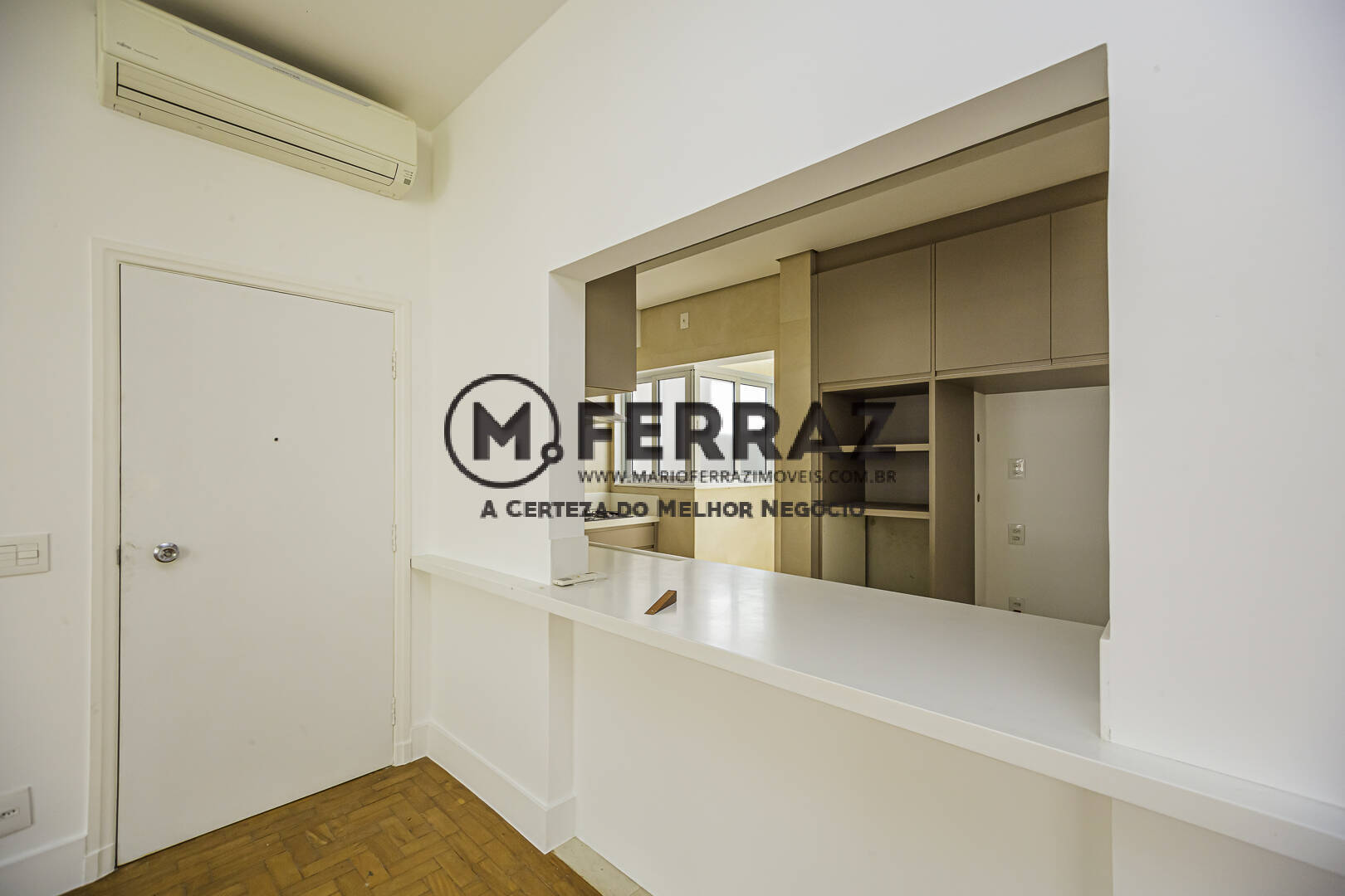 Apartamento para alugar com 2 quartos, 100m² - Foto 8