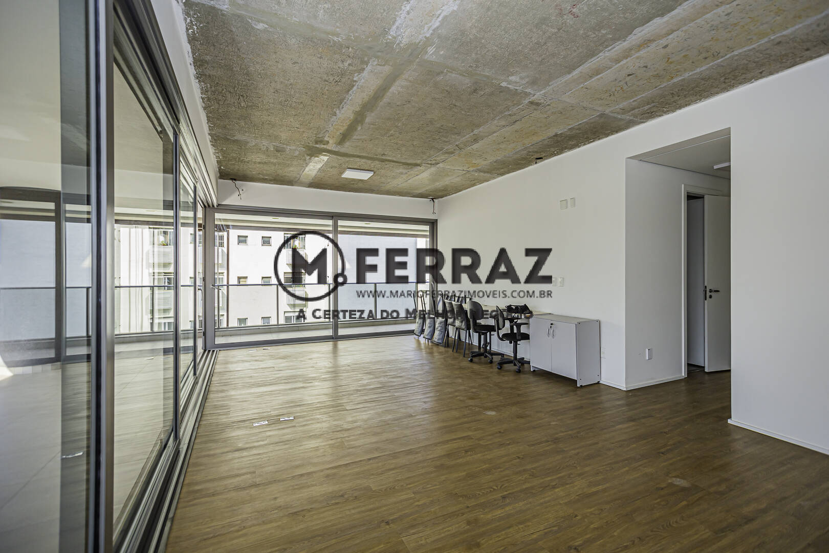 Apartamento à venda com 4 quartos, 252m² - Foto 8