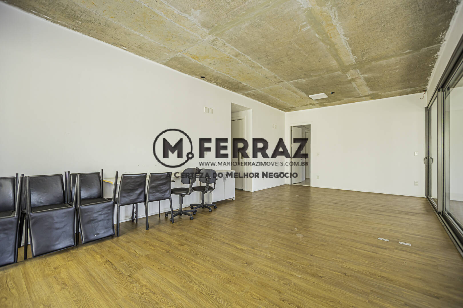 Apartamento à venda com 4 quartos, 252m² - Foto 10