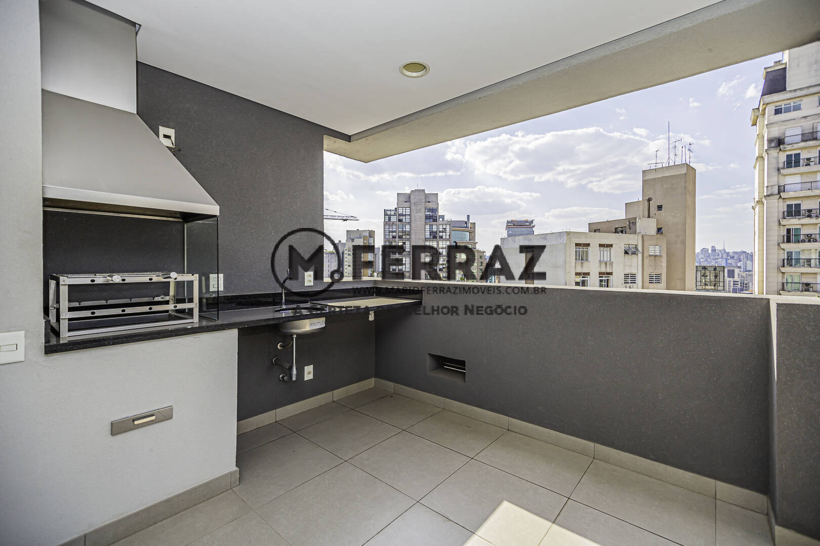 Apartamento à venda com 4 quartos, 252m² - Foto 3