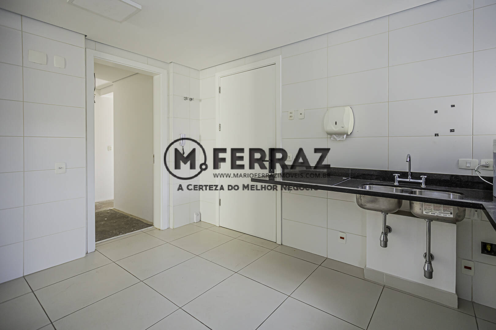 Apartamento à venda com 4 quartos, 252m² - Foto 31