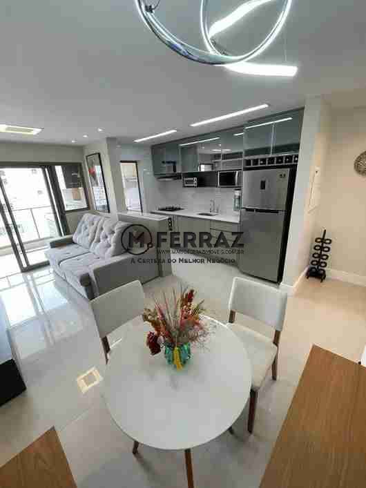 Apartamento à venda com 2 quartos, 71m² - Foto 4