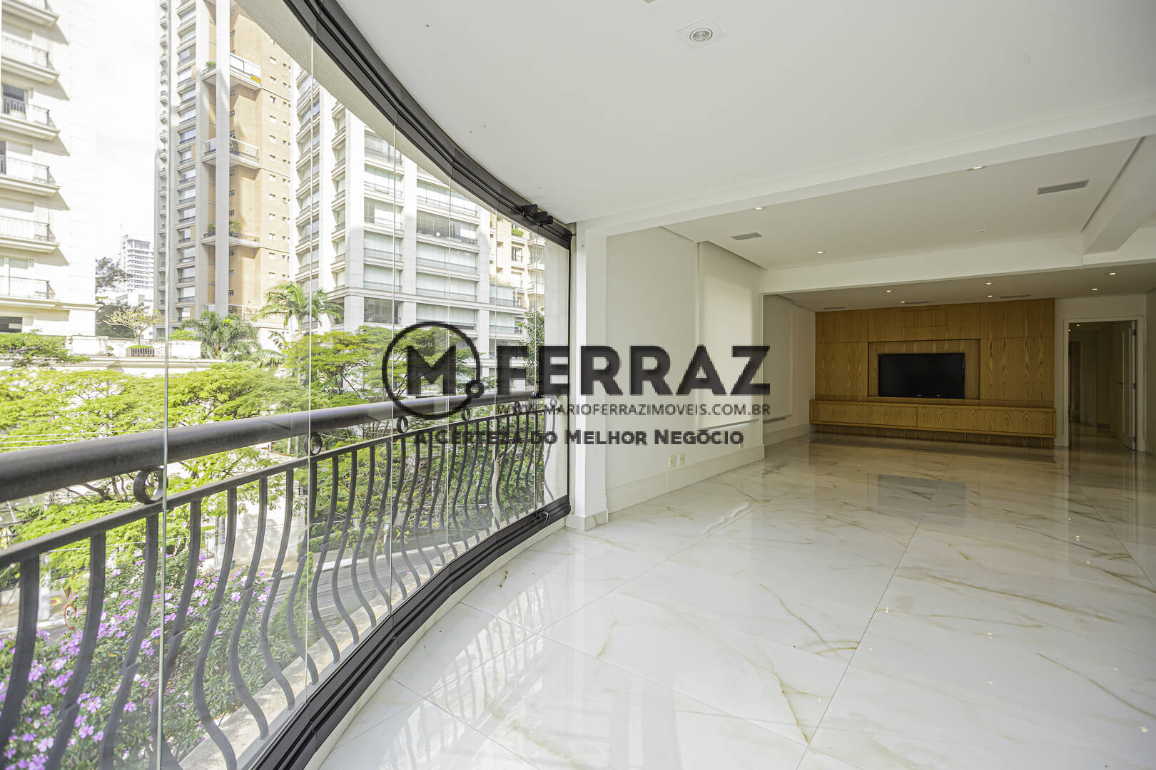 Apartamento à venda com 4 quartos, 288m² - Foto 5