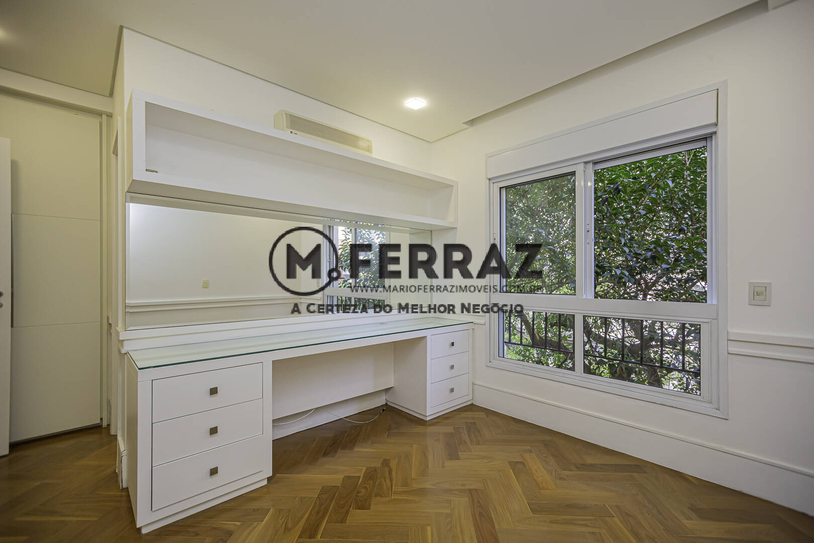 Apartamento à venda com 4 quartos, 288m² - Foto 18