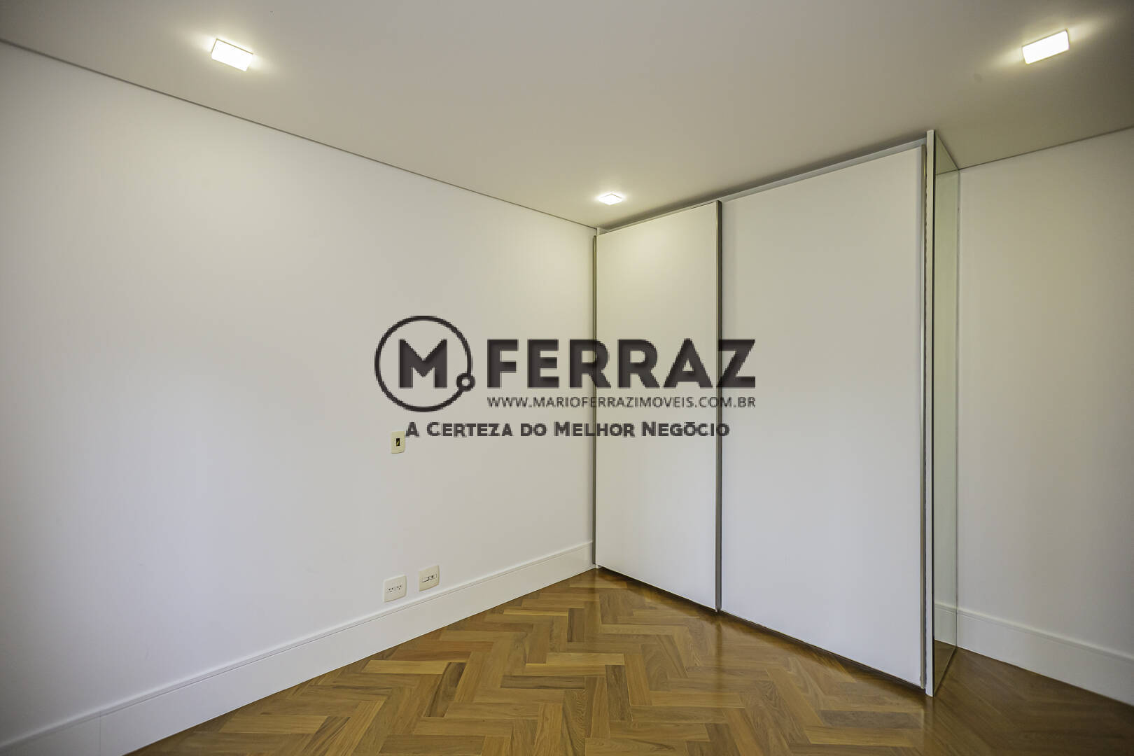 Apartamento à venda com 4 quartos, 288m² - Foto 25