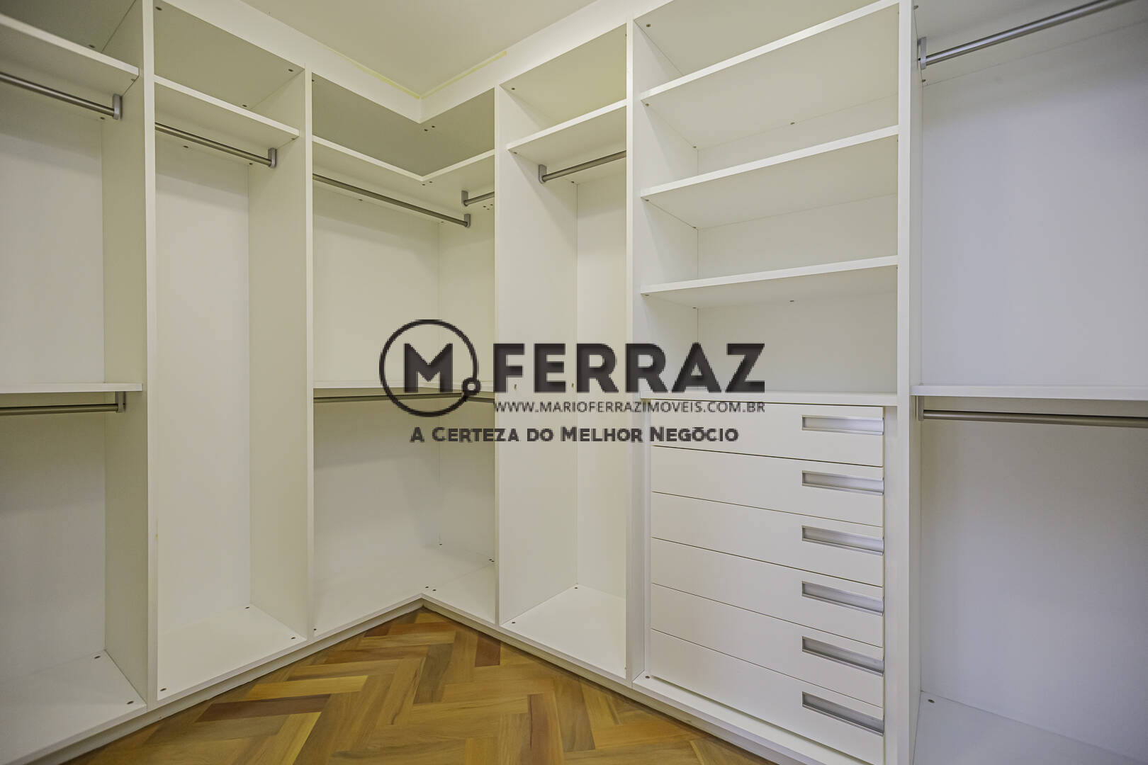 Apartamento à venda com 4 quartos, 288m² - Foto 35