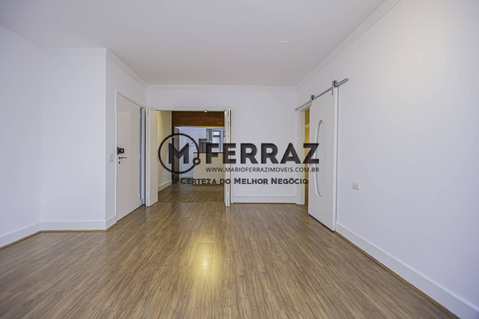 Apartamento à venda com 3 quartos, 147m² - Foto 6