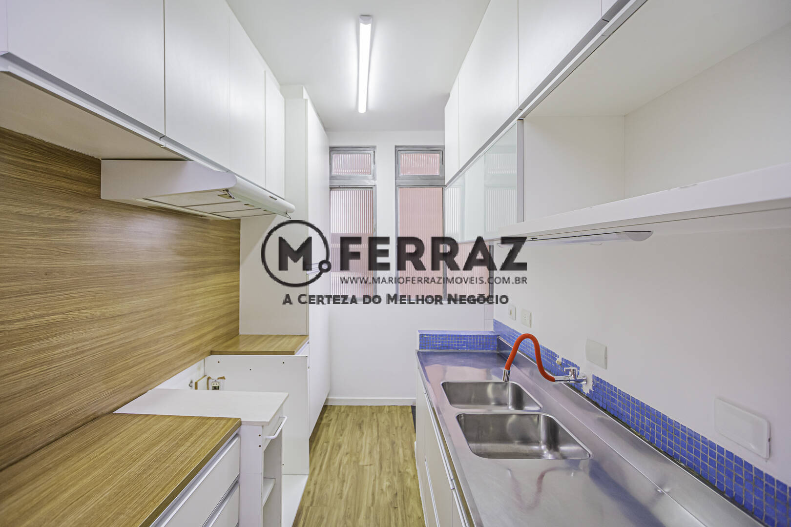 Apartamento à venda com 3 quartos, 147m² - Foto 9